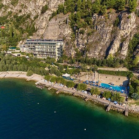 Hotel Astor Limone sul Garda Dış mekan fotoğraf