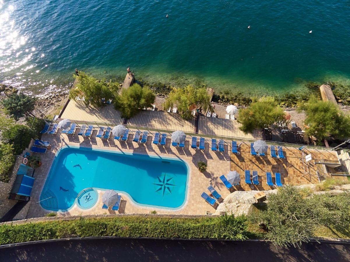 Hotel Astor Limone sul Garda Dış mekan fotoğraf