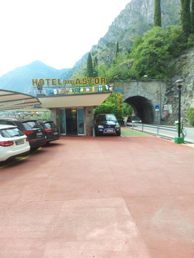 Hotel Astor Limone sul Garda Dış mekan fotoğraf
