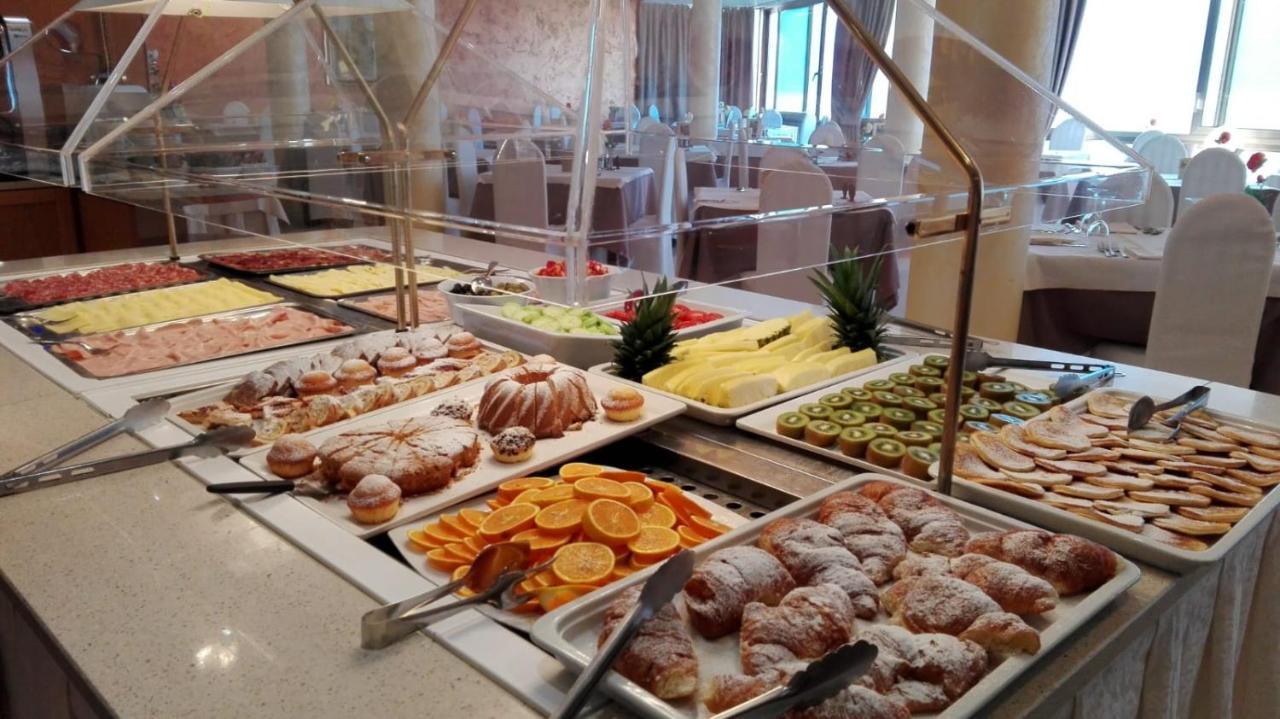 Hotel Astor Limone sul Garda Dış mekan fotoğraf
