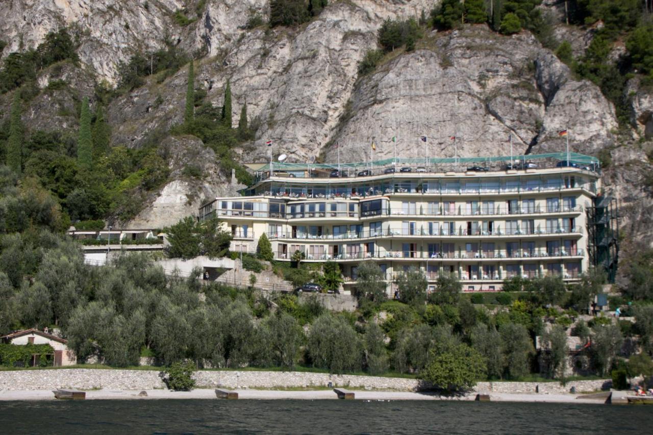 Hotel Astor Limone sul Garda Dış mekan fotoğraf