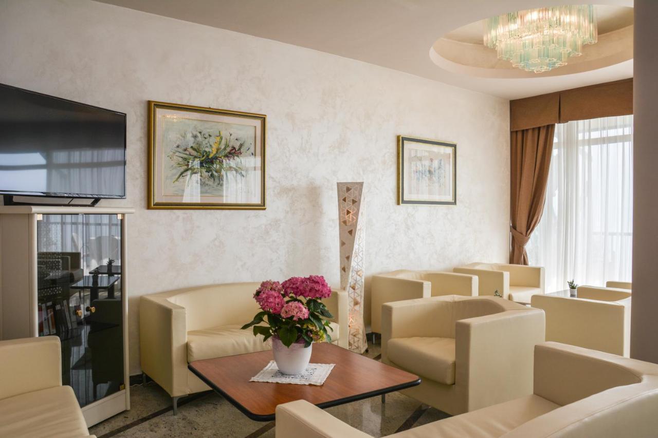 Hotel Astor Limone sul Garda Dış mekan fotoğraf